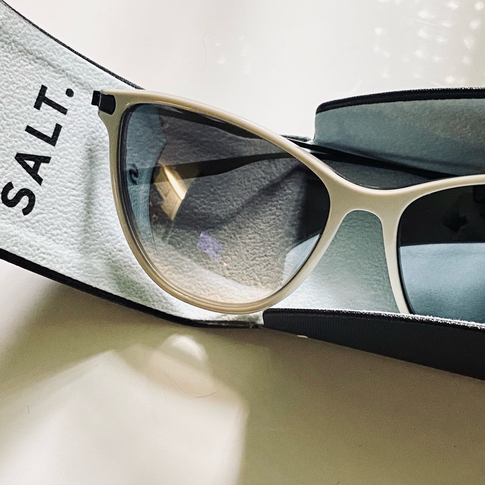 SALT. Woman’s Sunglasses 🕶 🌞